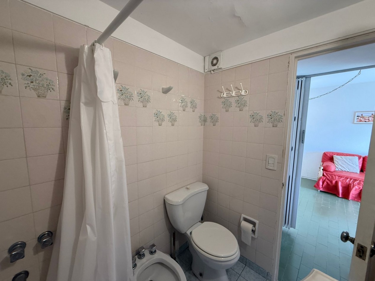 DEPARTAMENTO DOS AMBIENTES EN VENTA - PINAMAR CENTRO
