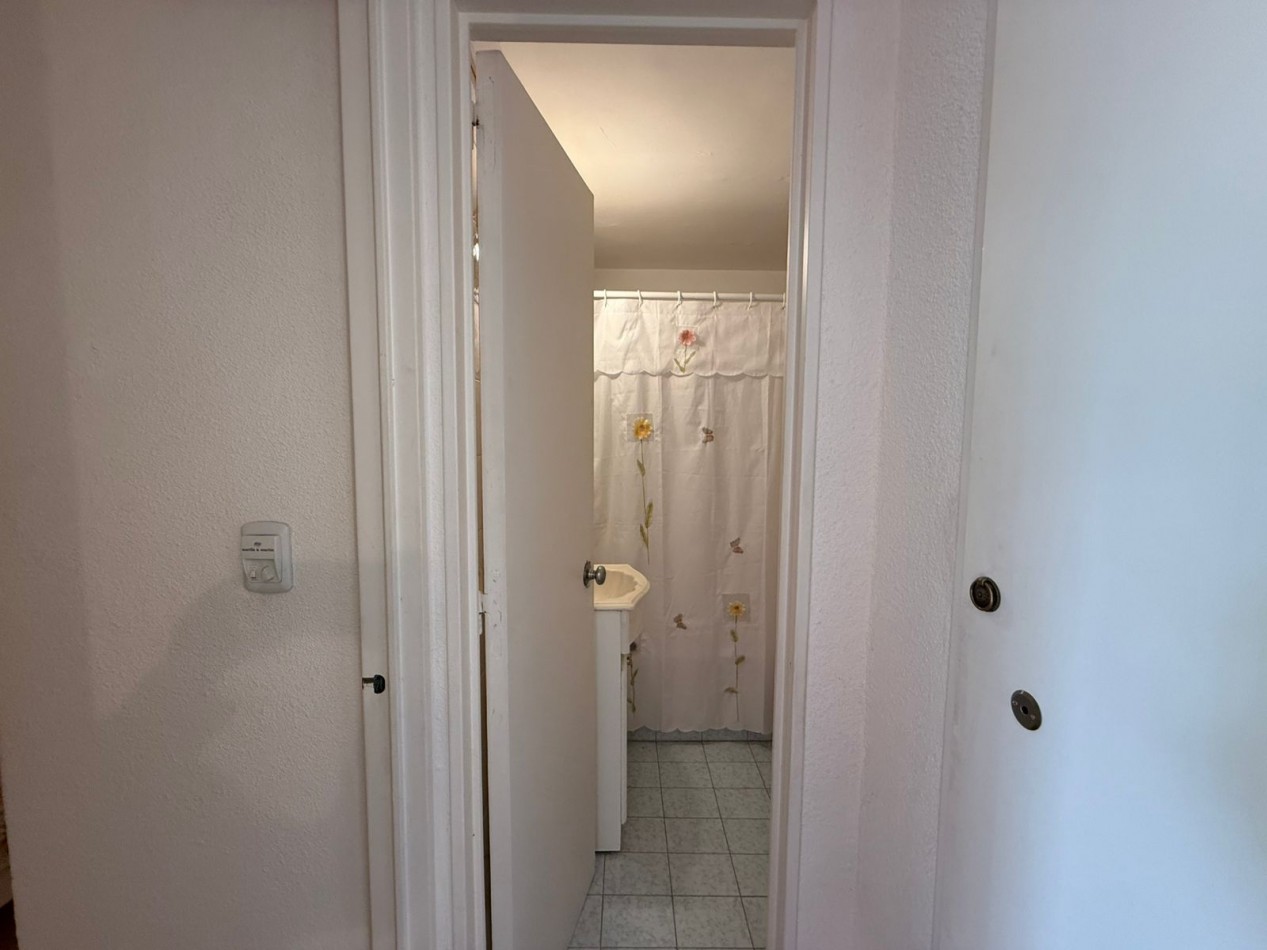 DEPARTAMENTO DOS AMBIENTES EN VENTA - PINAMAR CENTRO