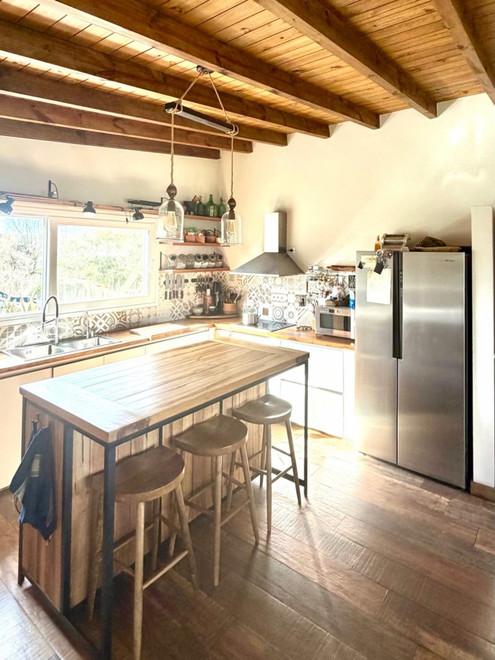 CASA EN ALQUILER ANUAL 