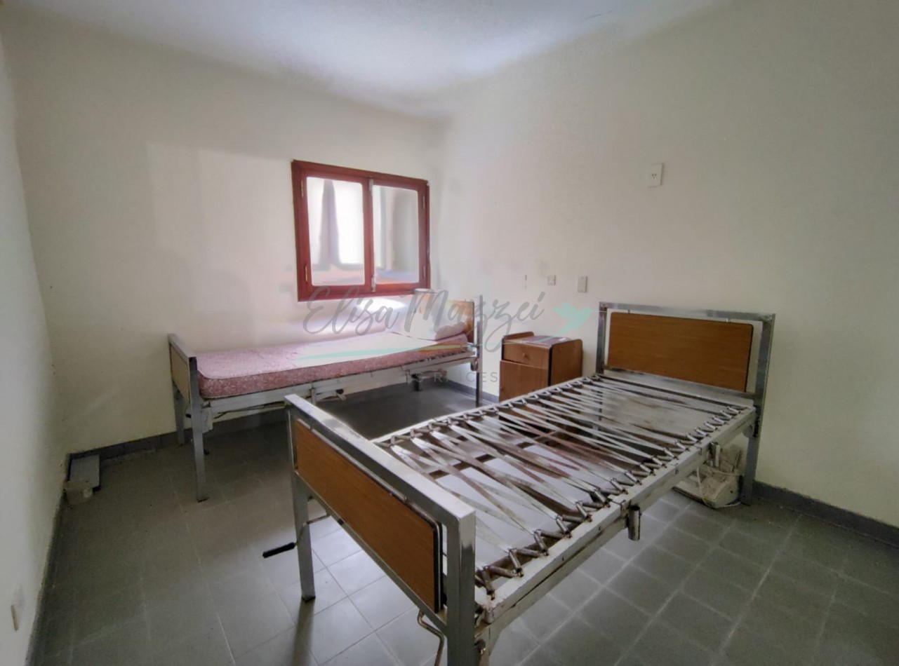 CLINICA EN VENTA CON DEPARTAMENTOS - PINAMAR CENTRO
