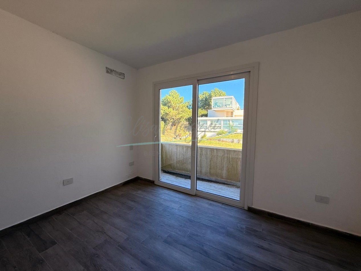 OPORTUNIDAD - CASA EN VENTA - COSTA ESMERALDA