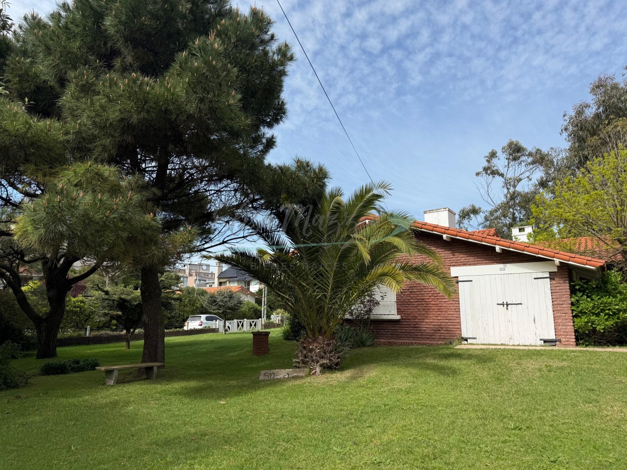 CASA EN ALQUILER A METROS DEL MAR - VERANO 2026 - PINAMAR 