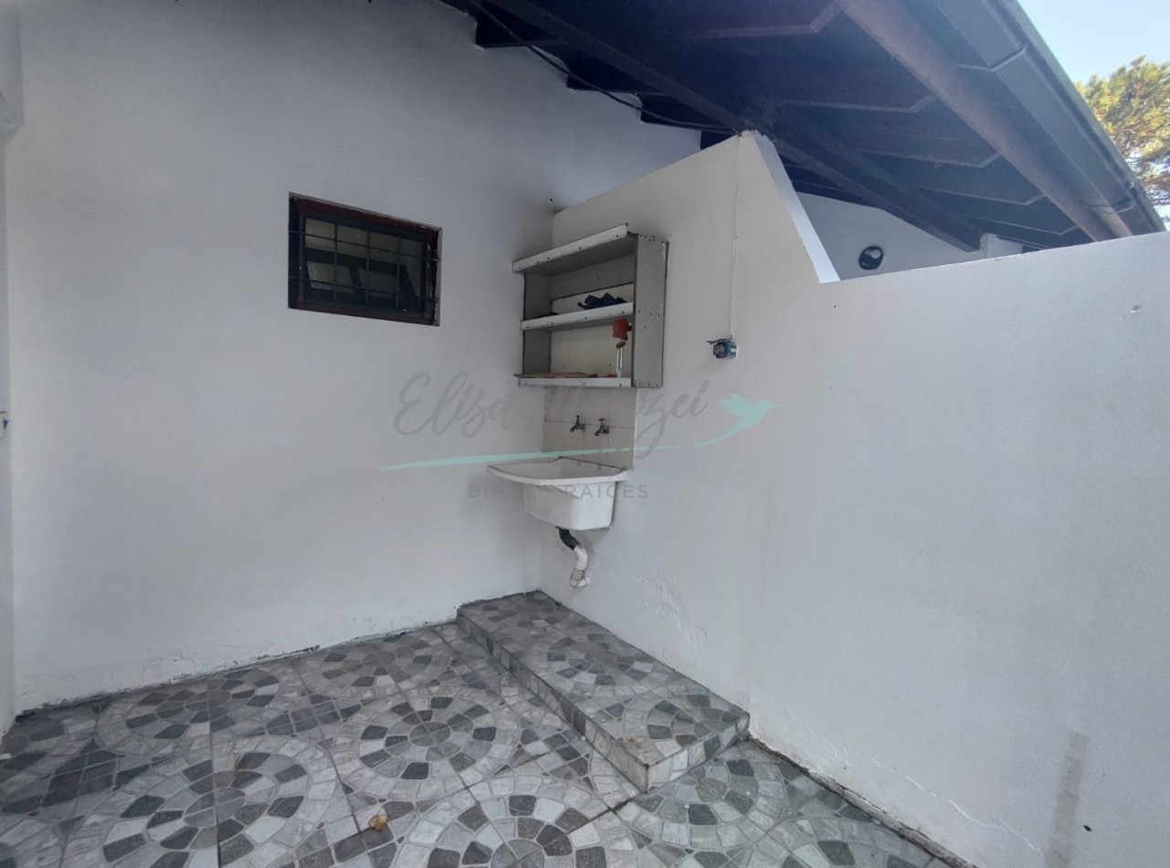 DEPARTAMENTO DOS AMBIENTES EN ALQUILER ANUAL - PINAMAR