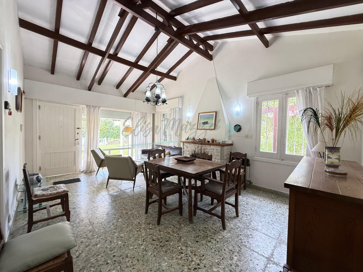 CASA EN ALQUILER A METROS DEL MAR - VERANO 2026 - PINAMAR 