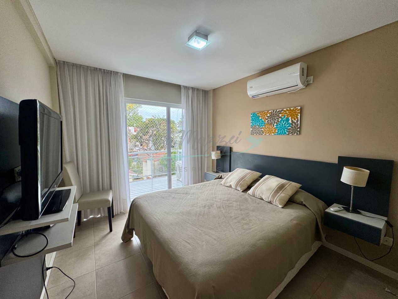 DEPARTAMENTO TRES AMBIENTES EN VENTA - PINAMAR CENTRO