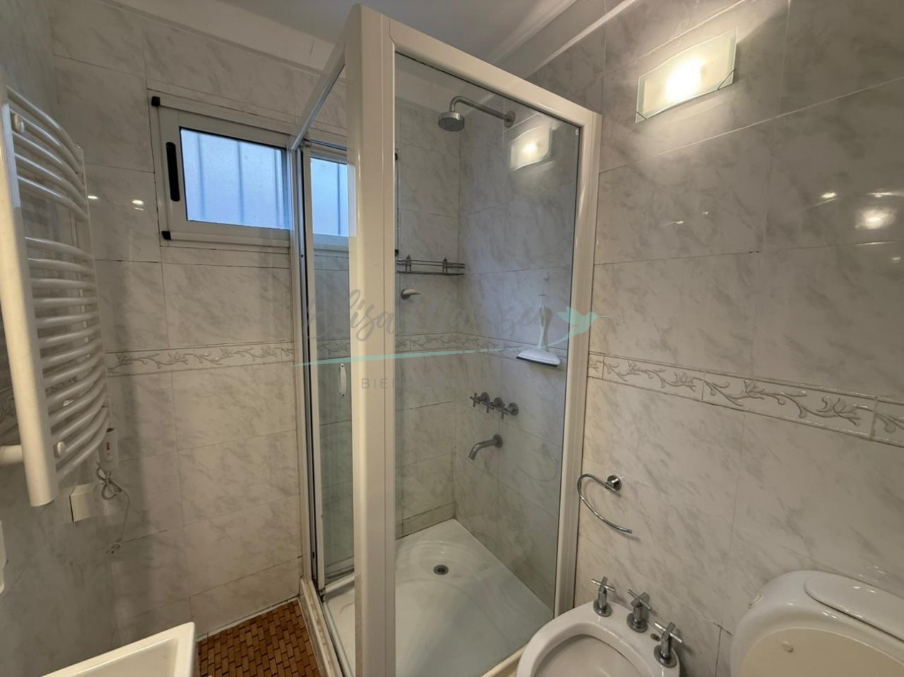 DEPARTAMENTO TRES AMBIENTES EN VENTA - PINAMAR CENTRO