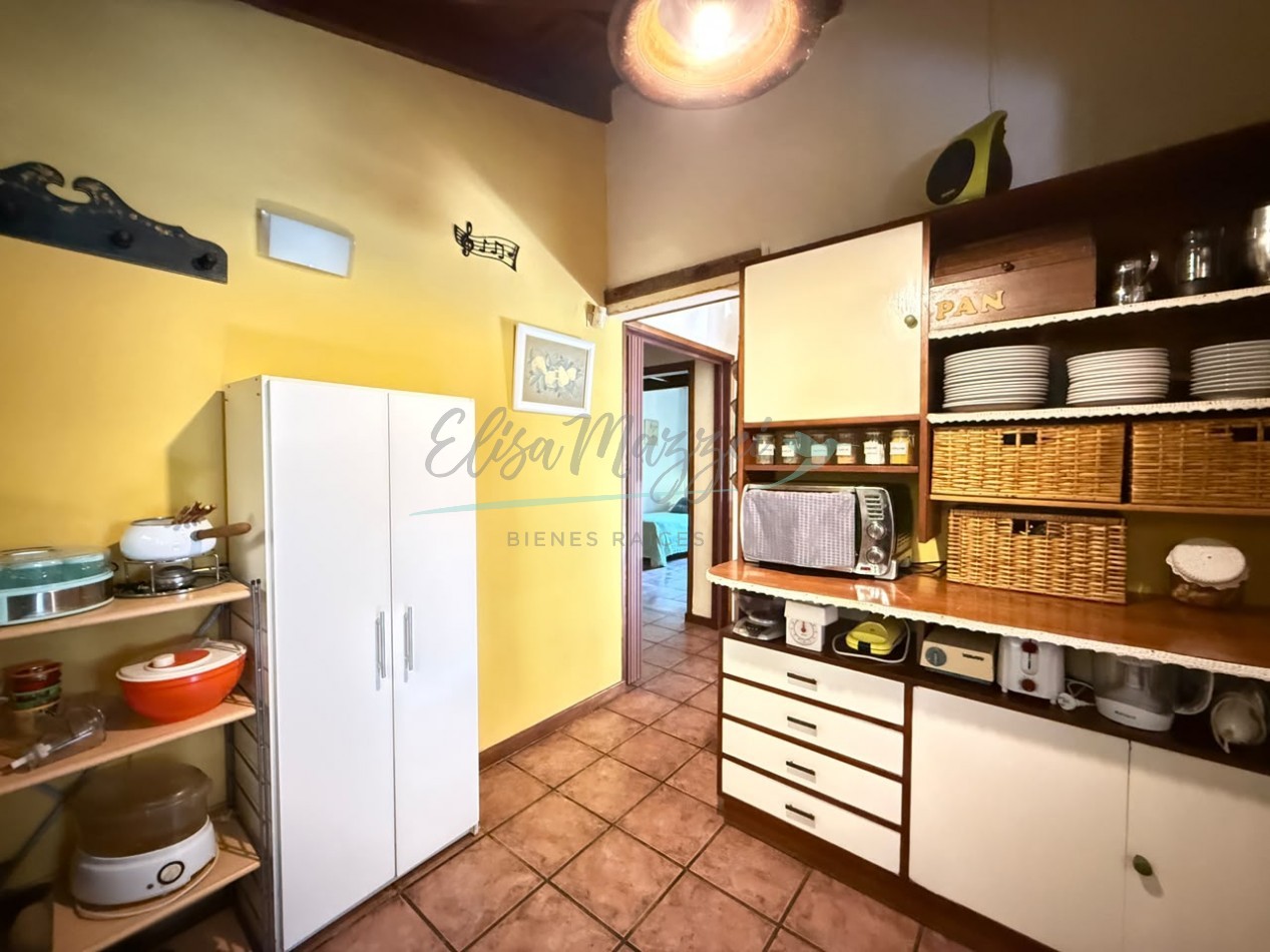 CASA EN VENTA - MAR DE LAS PAMPAS
