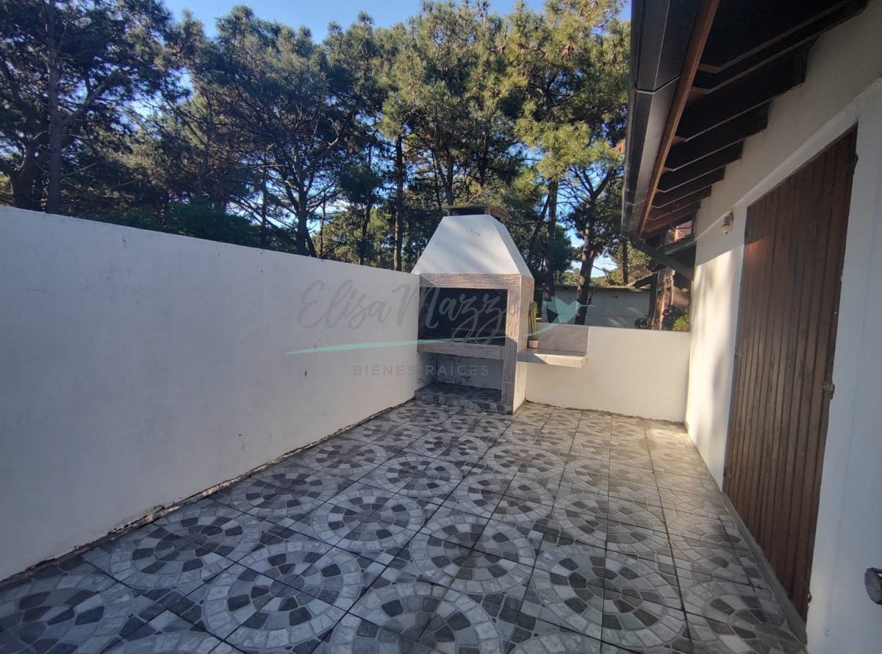 DEPARTAMENTO DOS AMBIENTES EN ALQUILER ANUAL - PINAMAR
