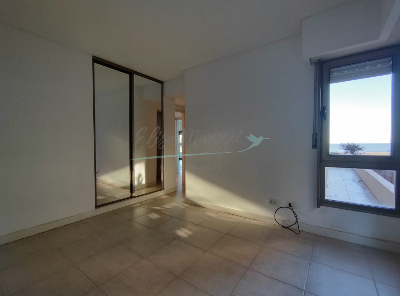 DEPARTAMENTO EN VENTA FRENTE AL MAR - PINAMAR