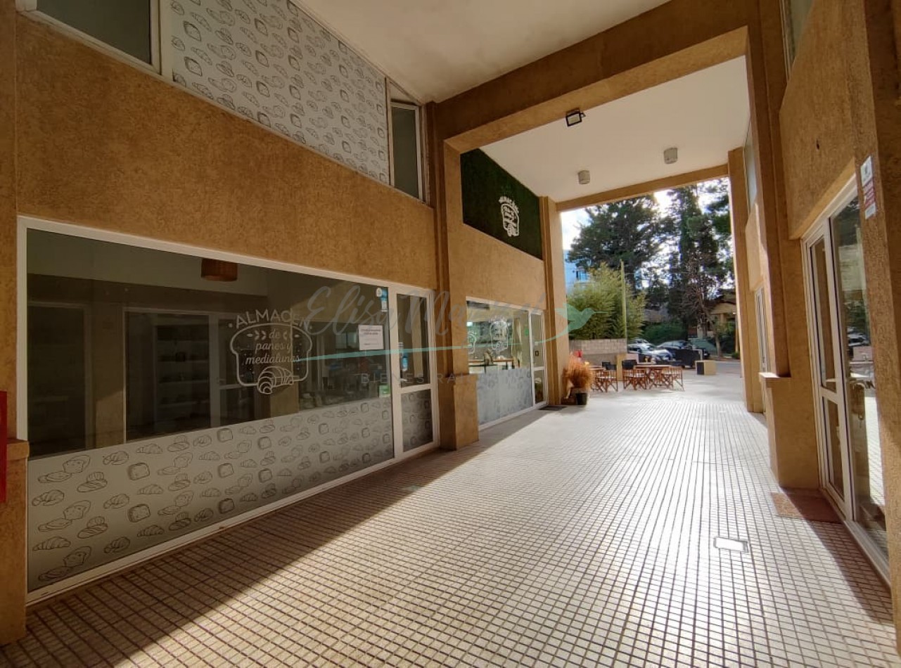 LOCAL EN ALQUILER - PINAMAR CENTRO