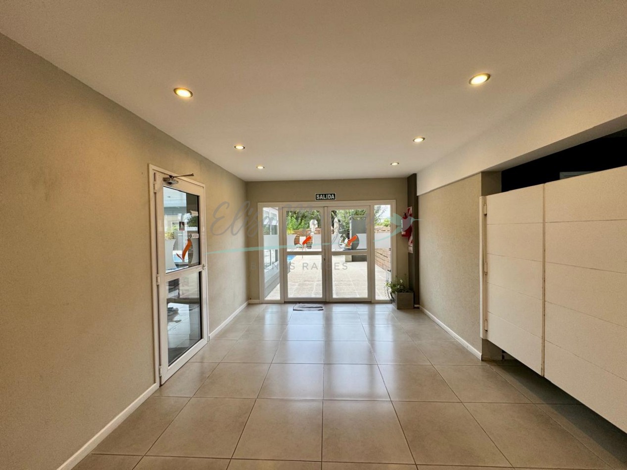 DEPARTAMENTO TRES AMBIENTES EN VENTA - PINAMAR CENTRO