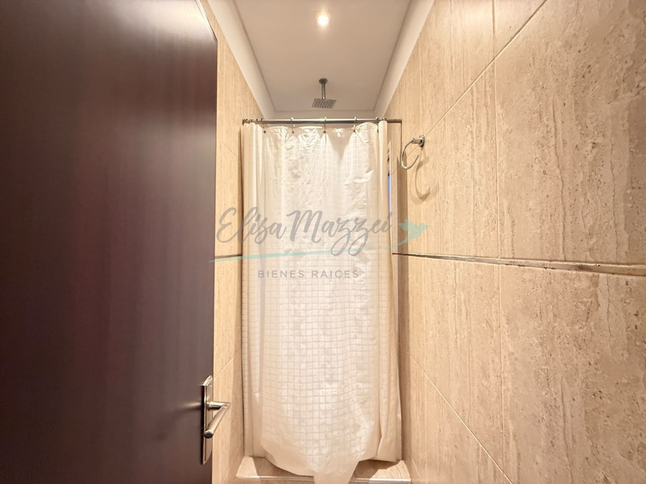 CASA EN ALQUILER ANUAL - LA HERRADURA PINAMAR