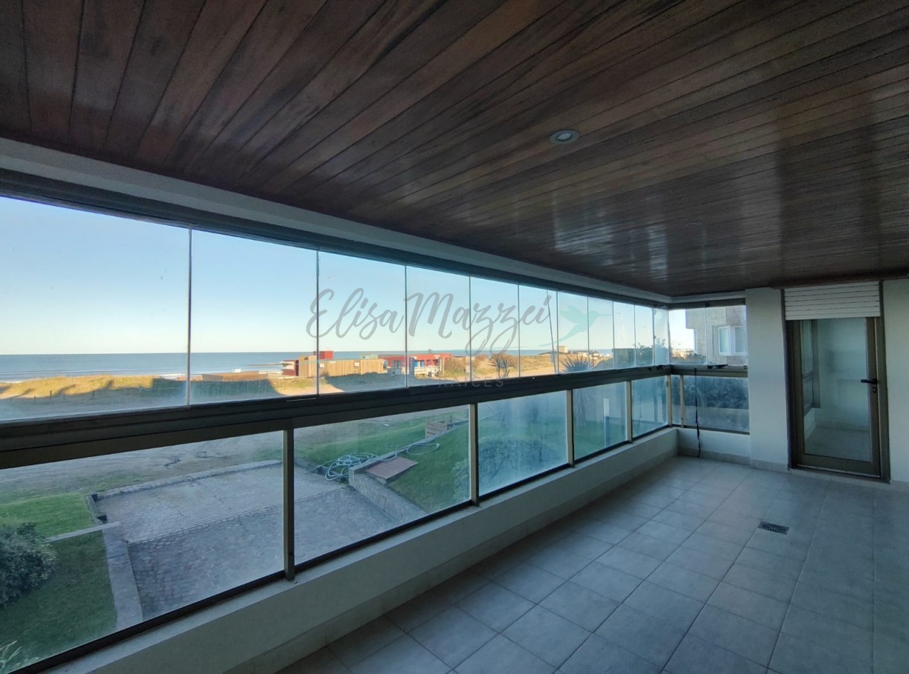 DEPARTAMENTO EN VENTA FRENTE AL MAR - PINAMAR
