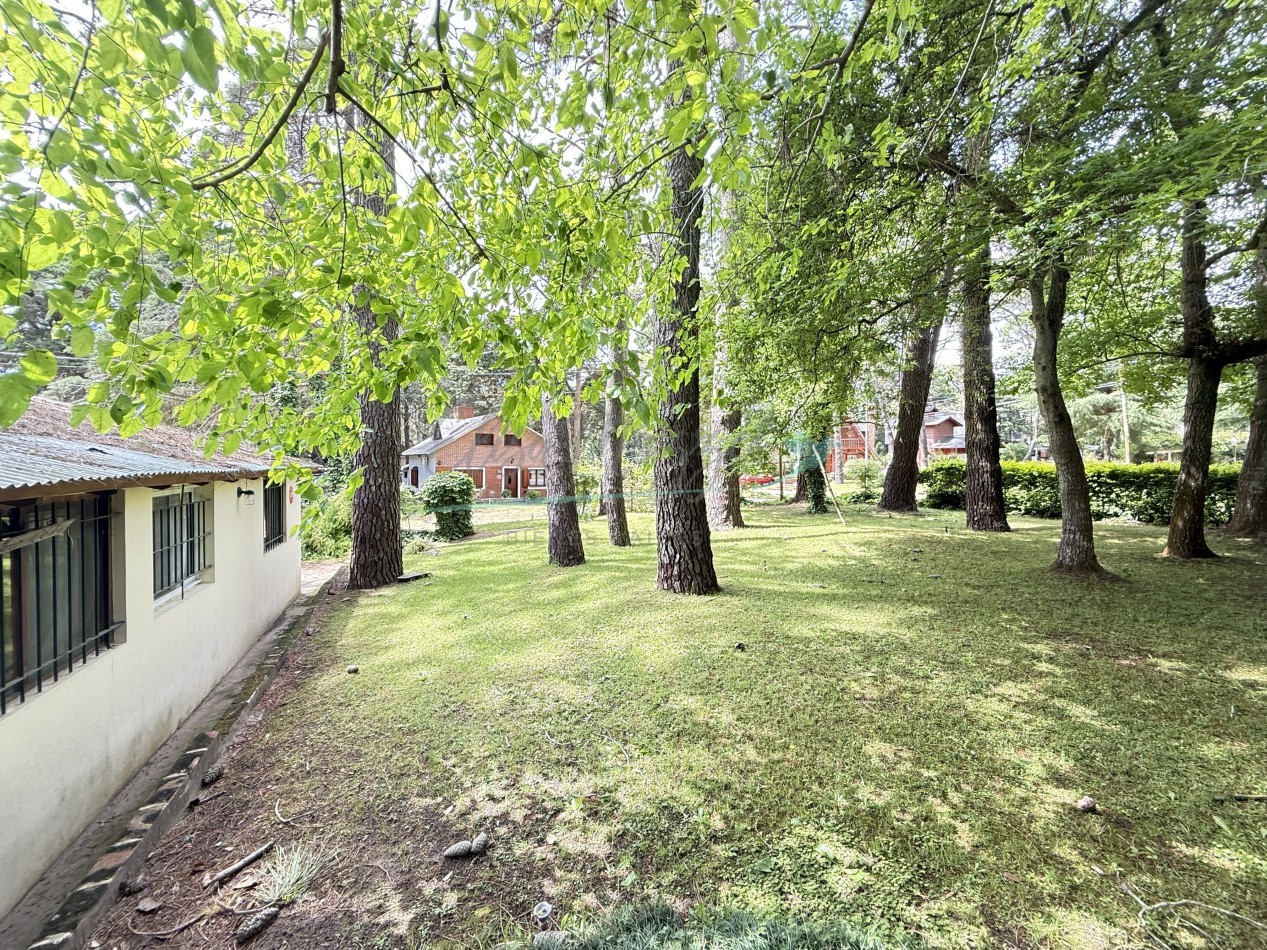 CASA EN VENTA - VALERIA DEL MAR - PINAMAR 