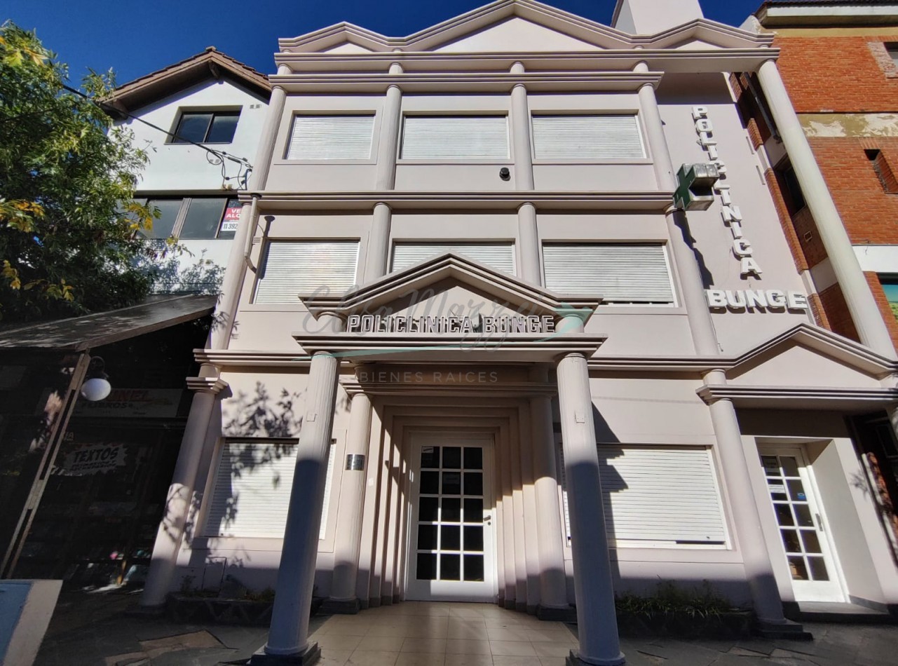 CLINICA EN VENTA CON DEPARTAMENTOS - PINAMAR CENTRO