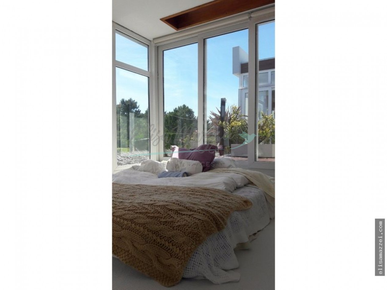 CASA EN VENTA - MAR DE LAS PAMPAS - FACILIDADES DE PAGO