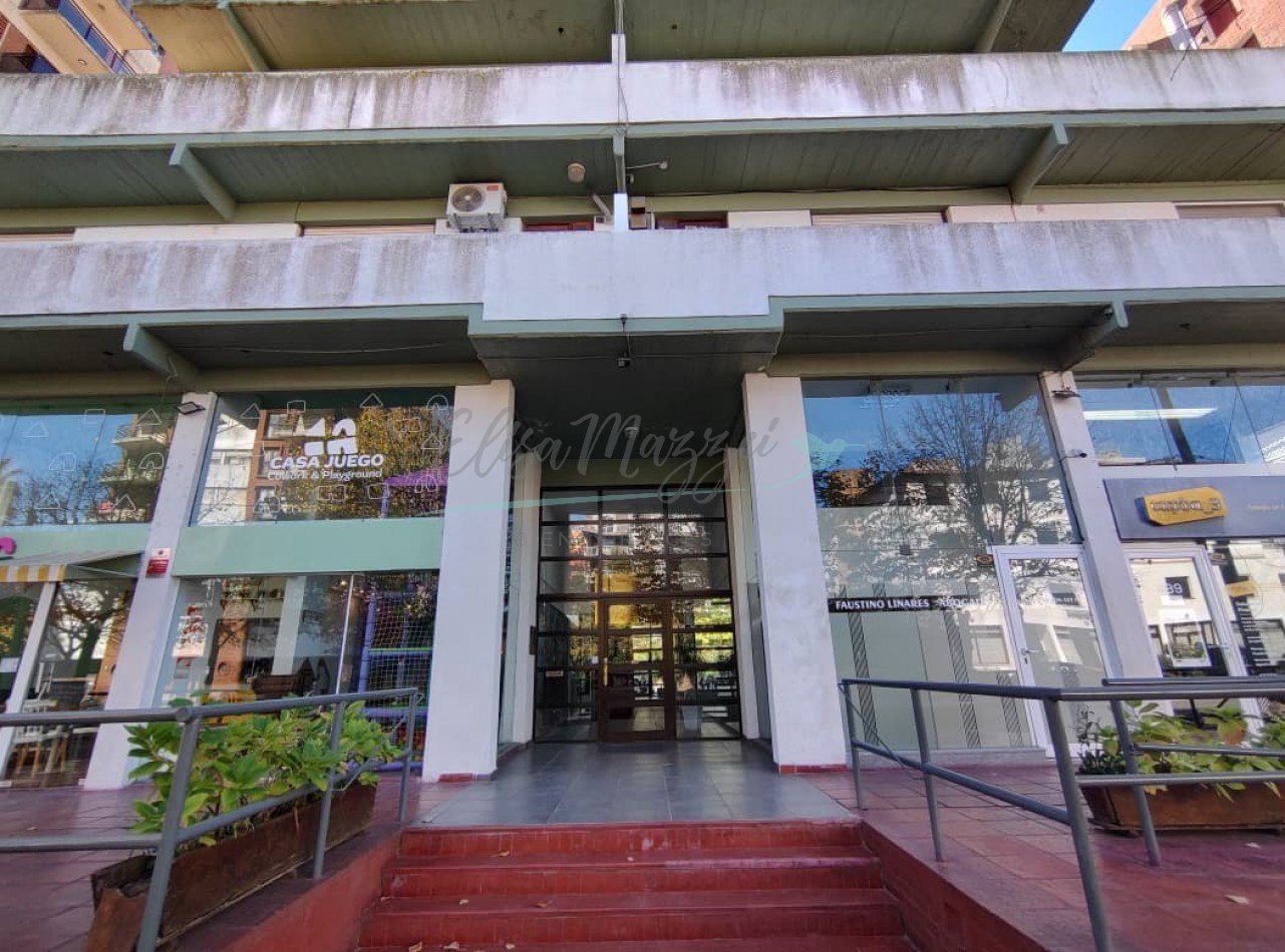 DEPARTAMENTO EN ALQUILER - PINAMAR CENTRO