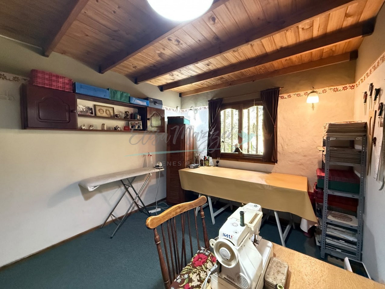 CASA EN VENTA - MAR DE LAS PAMPAS