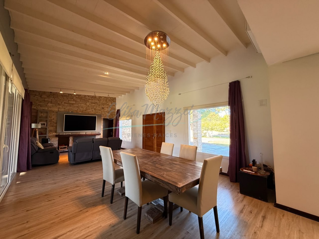 CASA EN ALQUILER ANUAL - LA HERRADURA PINAMAR