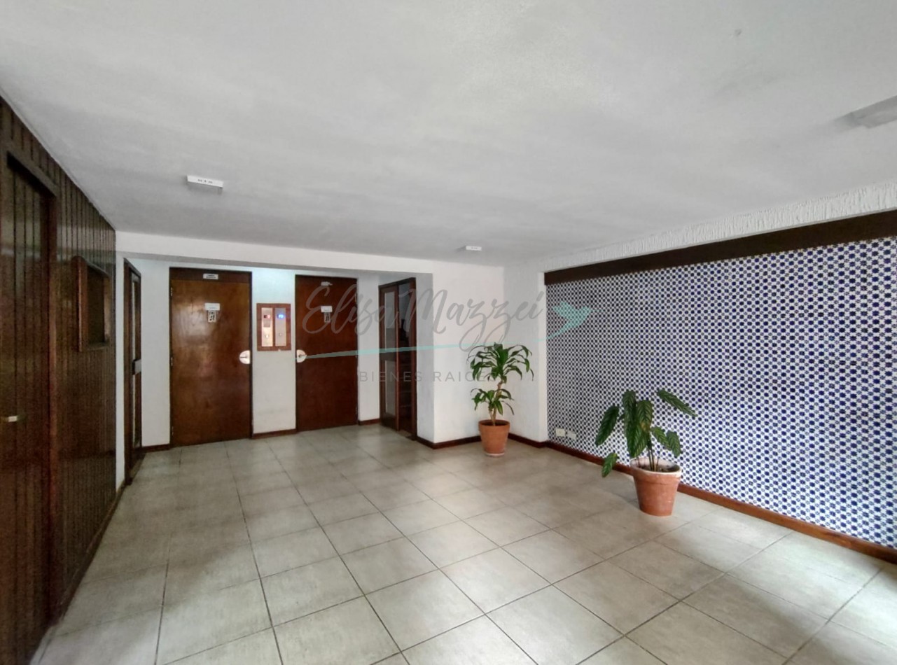DEPARTAMENTO MONOAMBIENTE EN VENTA - PINAMAR CENTRO