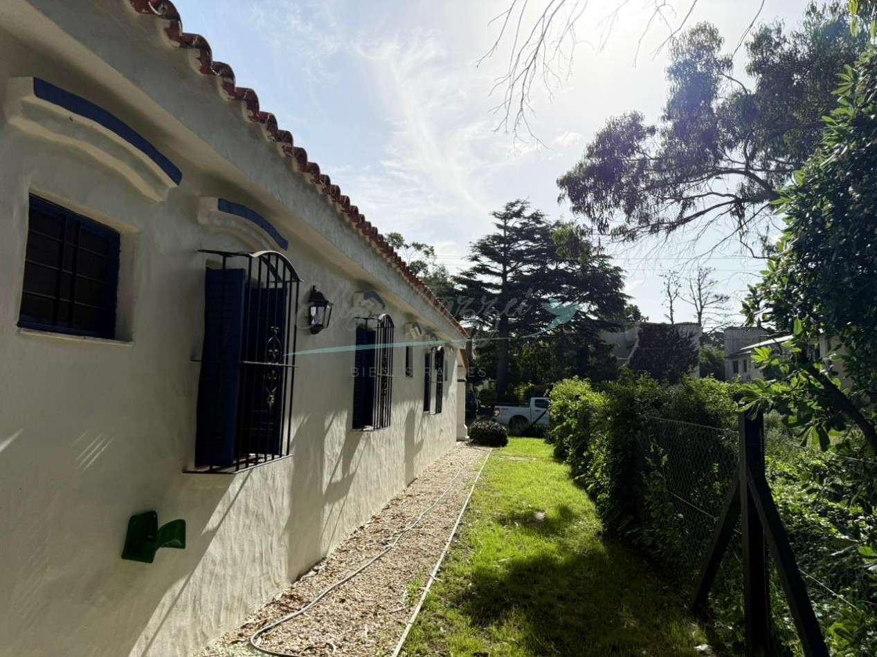 CASA EN VENTA - PINAMAR