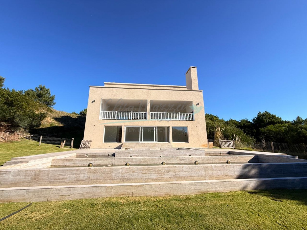 OPORTUNIDAD - CASA EN VENTA - COSTA ESMERALDA