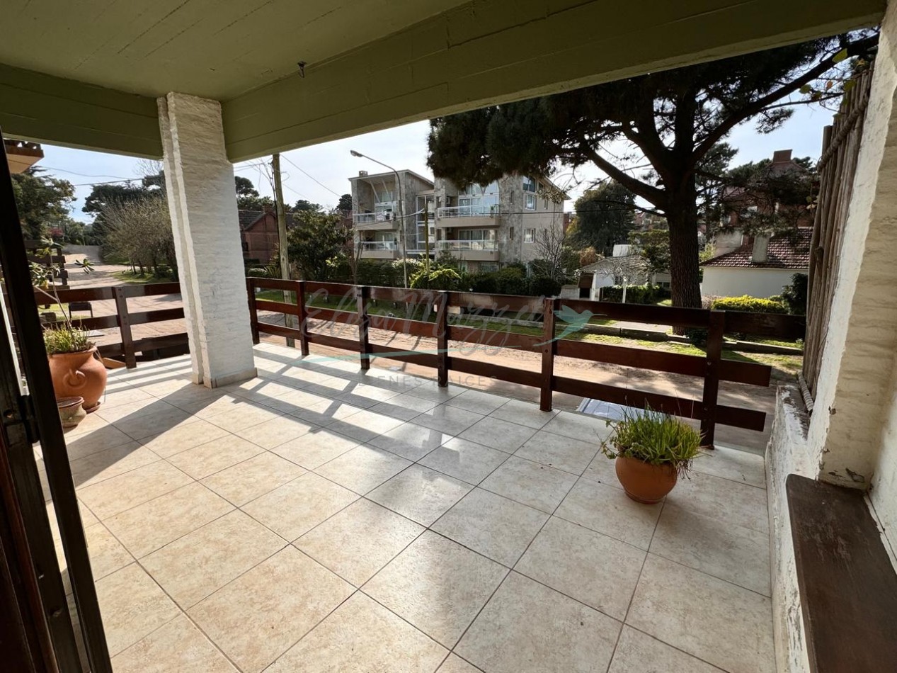 DEPARTAMENTO TRES AMBIENTES EN VENTA - PINAMAR CENTRO