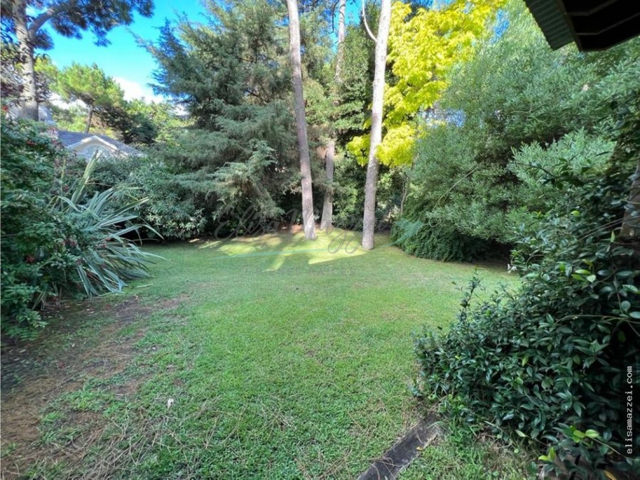 CASA EN VENTA - PINAMAR