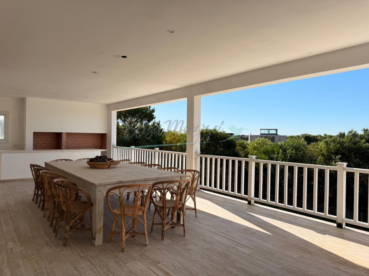 OPORTUNIDAD - CASA EN VENTA - COSTA ESMERALDA