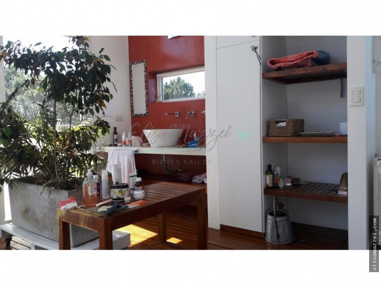 CASA EN VENTA - MAR DE LAS PAMPAS - FACILIDADES DE PAGO