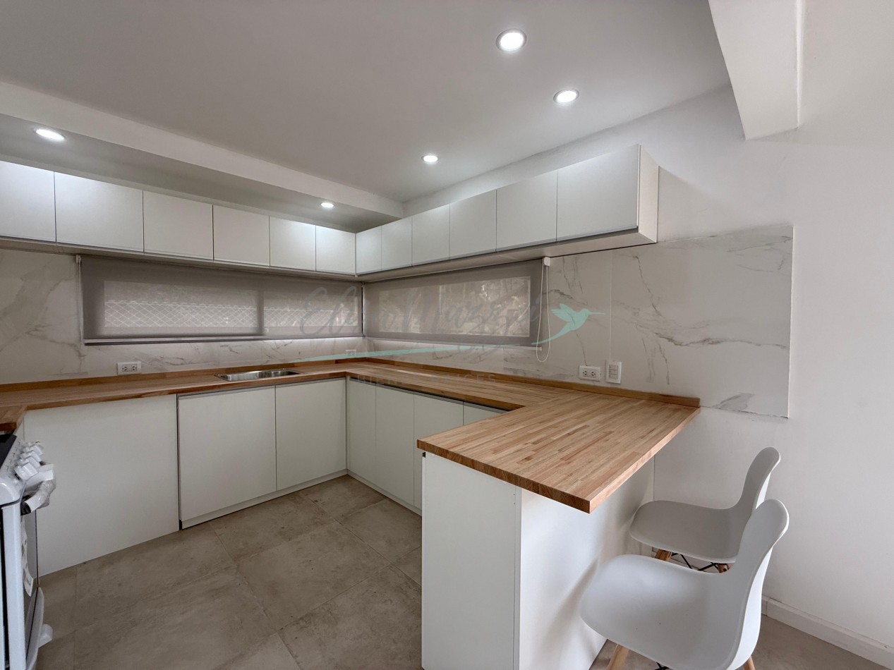 CASA A ESTRENAR EN VENTA - PINAMAR