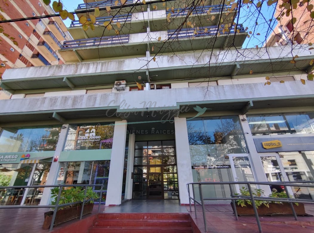DEPARTAMENTO EN ALQUILER - PINAMAR CENTRO