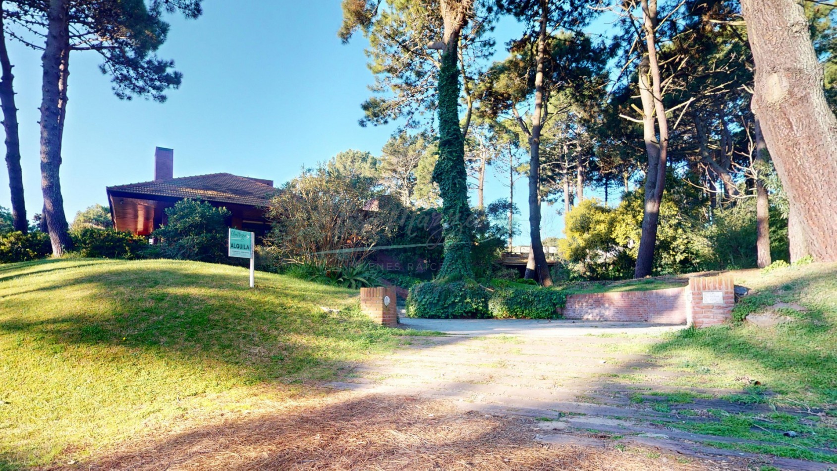 CASA EN ALQUILER - VERANO 2026 - PINAMAR