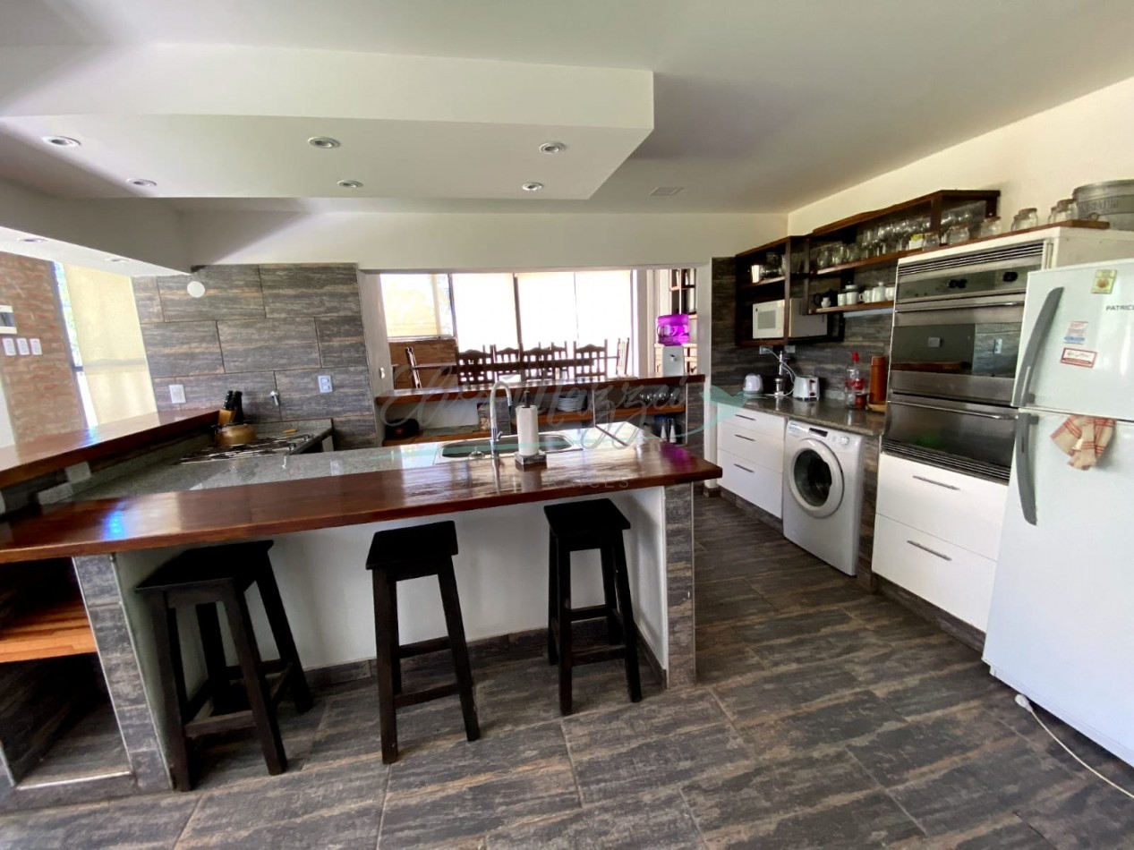 CASA EN ALQUILER - PINAMAR VERANO 2026 - CERCA DEL MAR