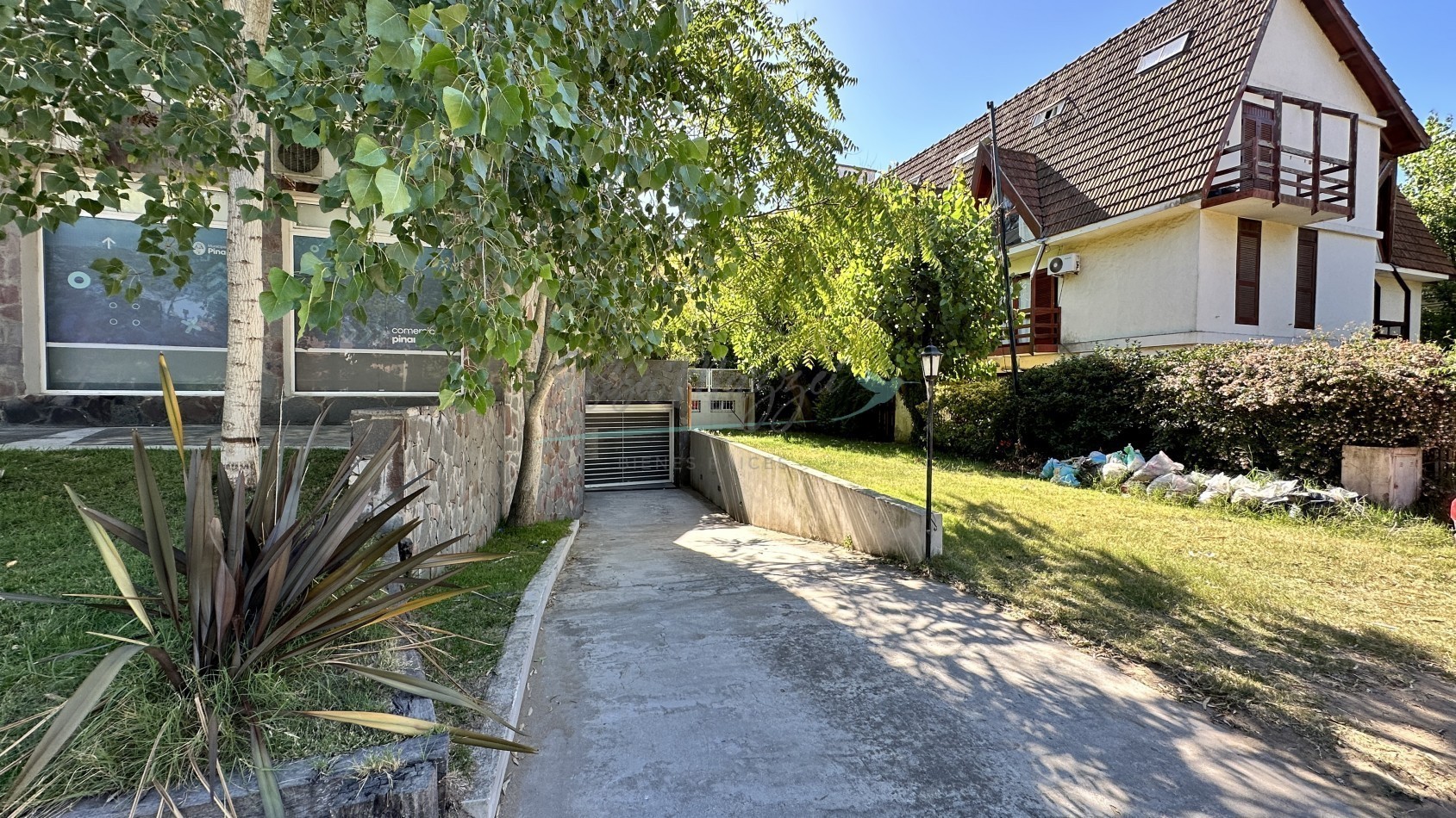 OFICINA EN ALQUILER - PINAMAR CENTRO