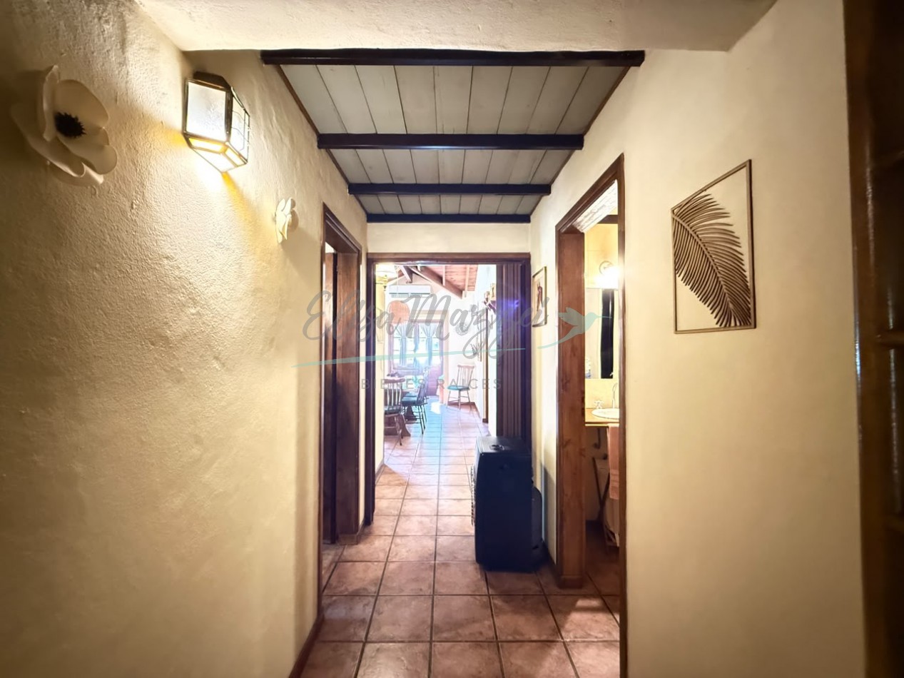 CASA EN VENTA - MAR DE LAS PAMPAS