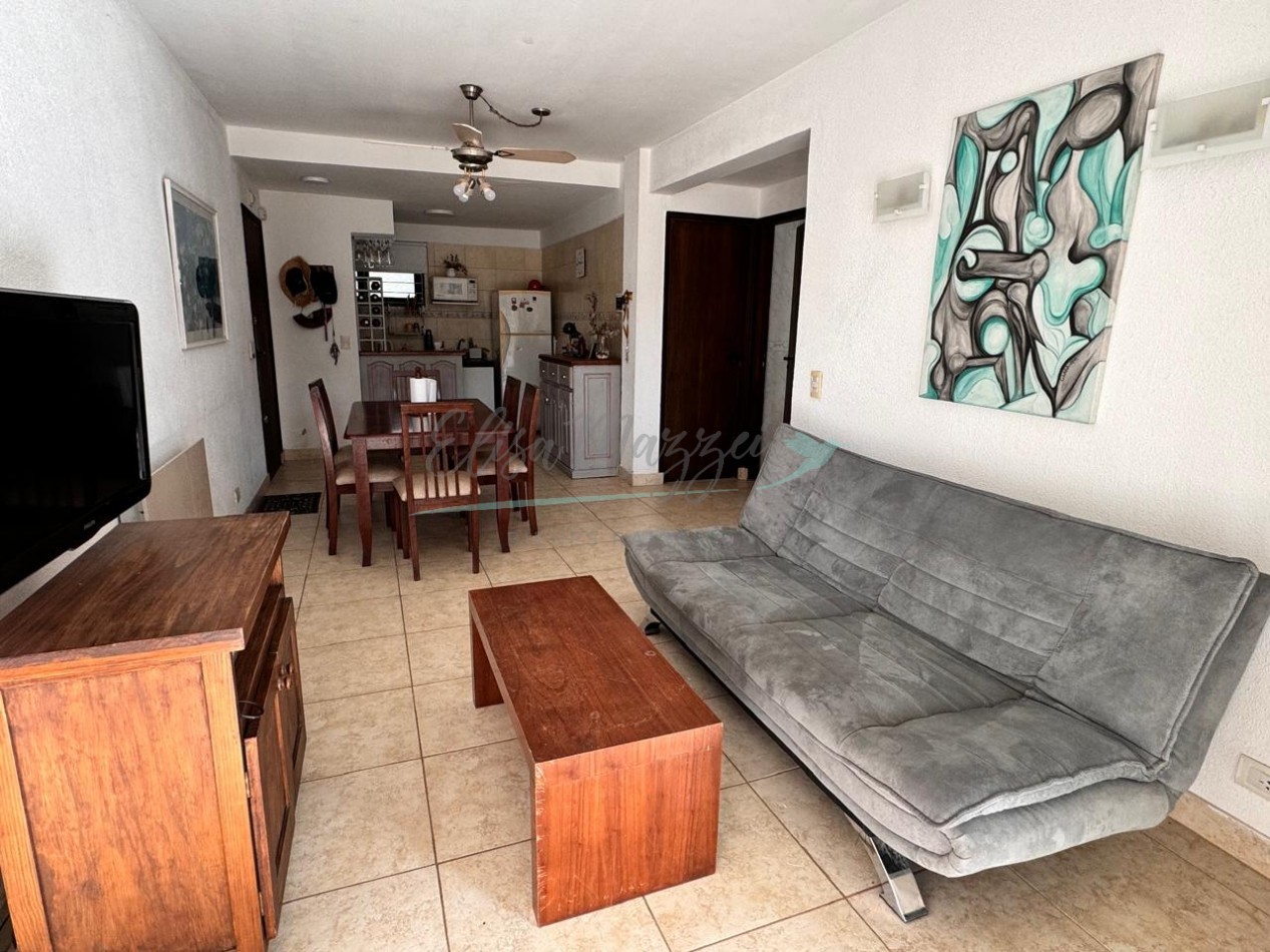 DEPARTAMENTO TRES AMBIENTES EN VENTA - PINAMAR CENTRO