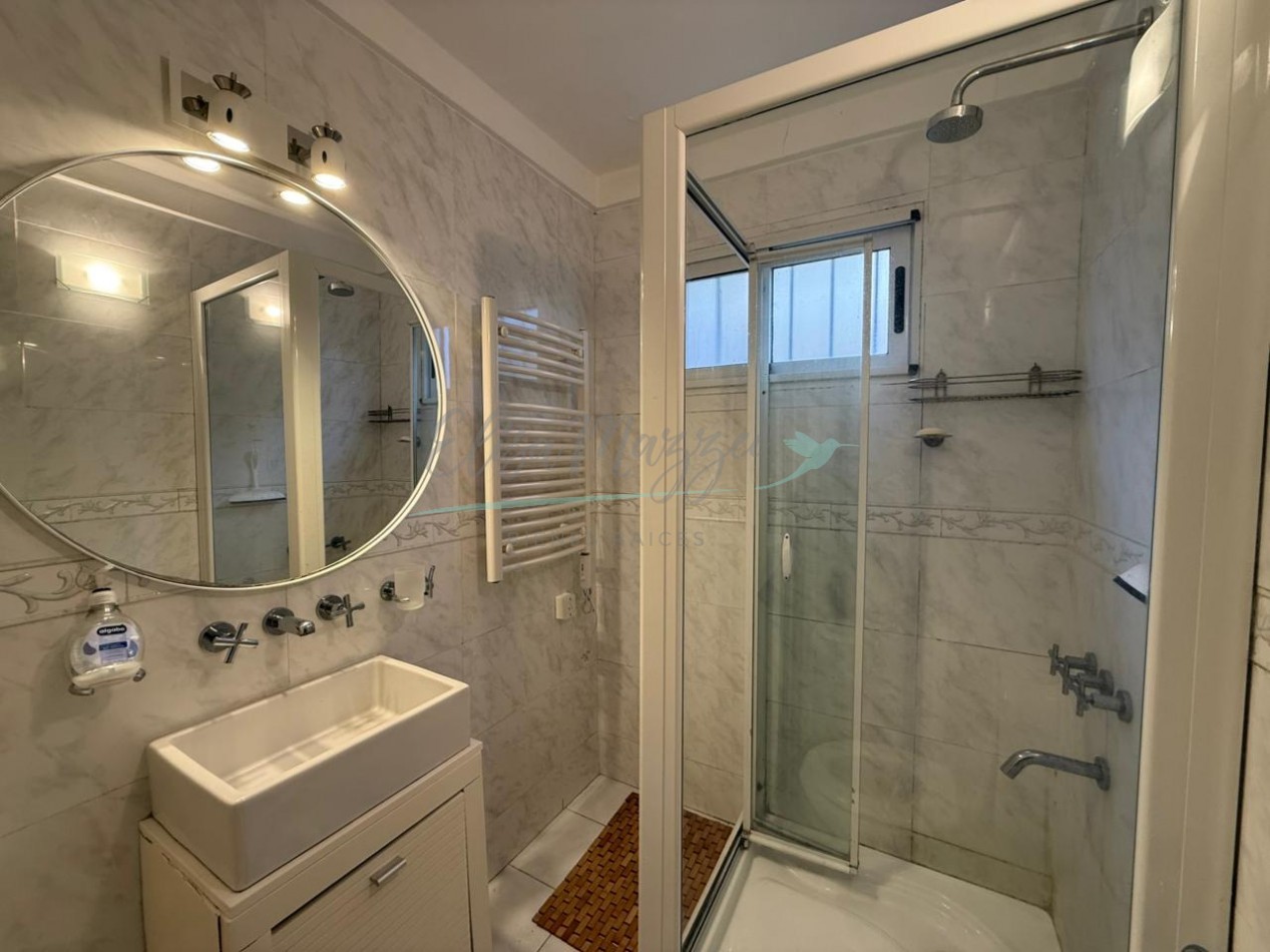 DEPARTAMENTO TRES AMBIENTES EN VENTA - PINAMAR CENTRO