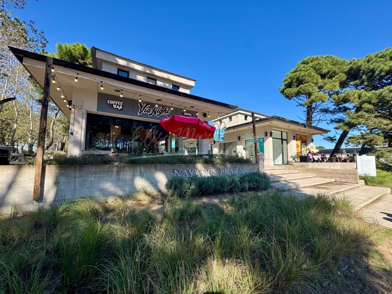 LOCAL COMERCIAL EN ALQUILER - PINAMAR