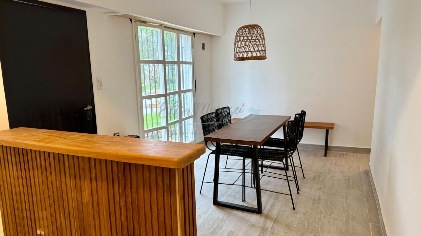 DEPARTAMENTO DOS AMBIENTES EN VENTA - A METROS DEL MAR - PINAMAR