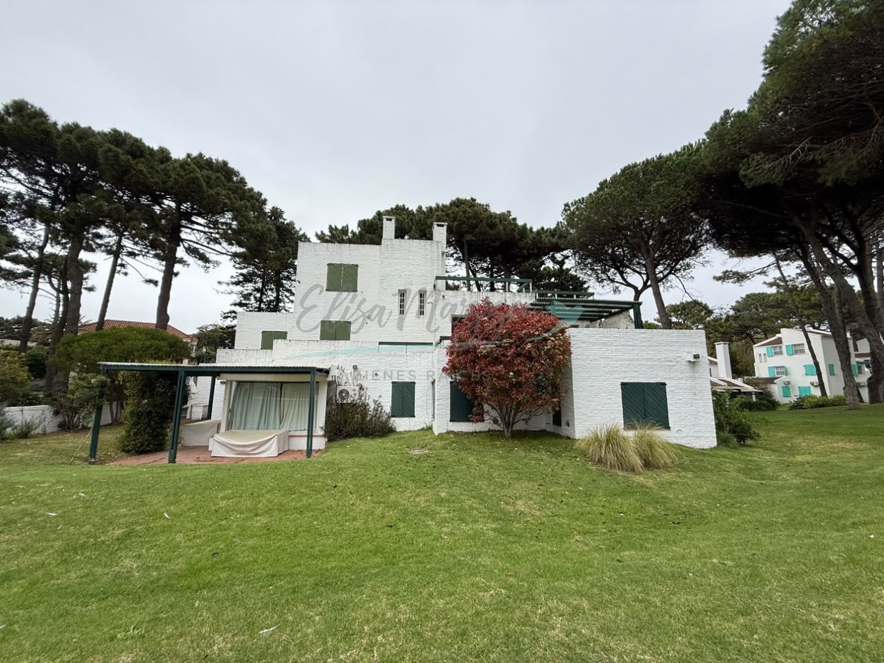 CASA EN ALQUILER - VERANO 2027 - PINAMAR 