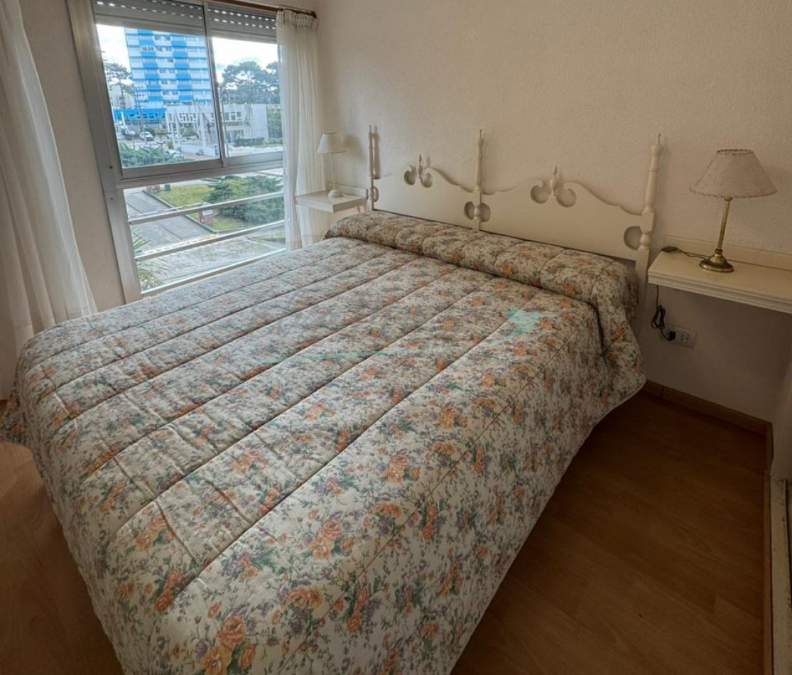 DEPARTAMENTO DOS AMBIENTES EN VENTA - PINAMAR CENTRO