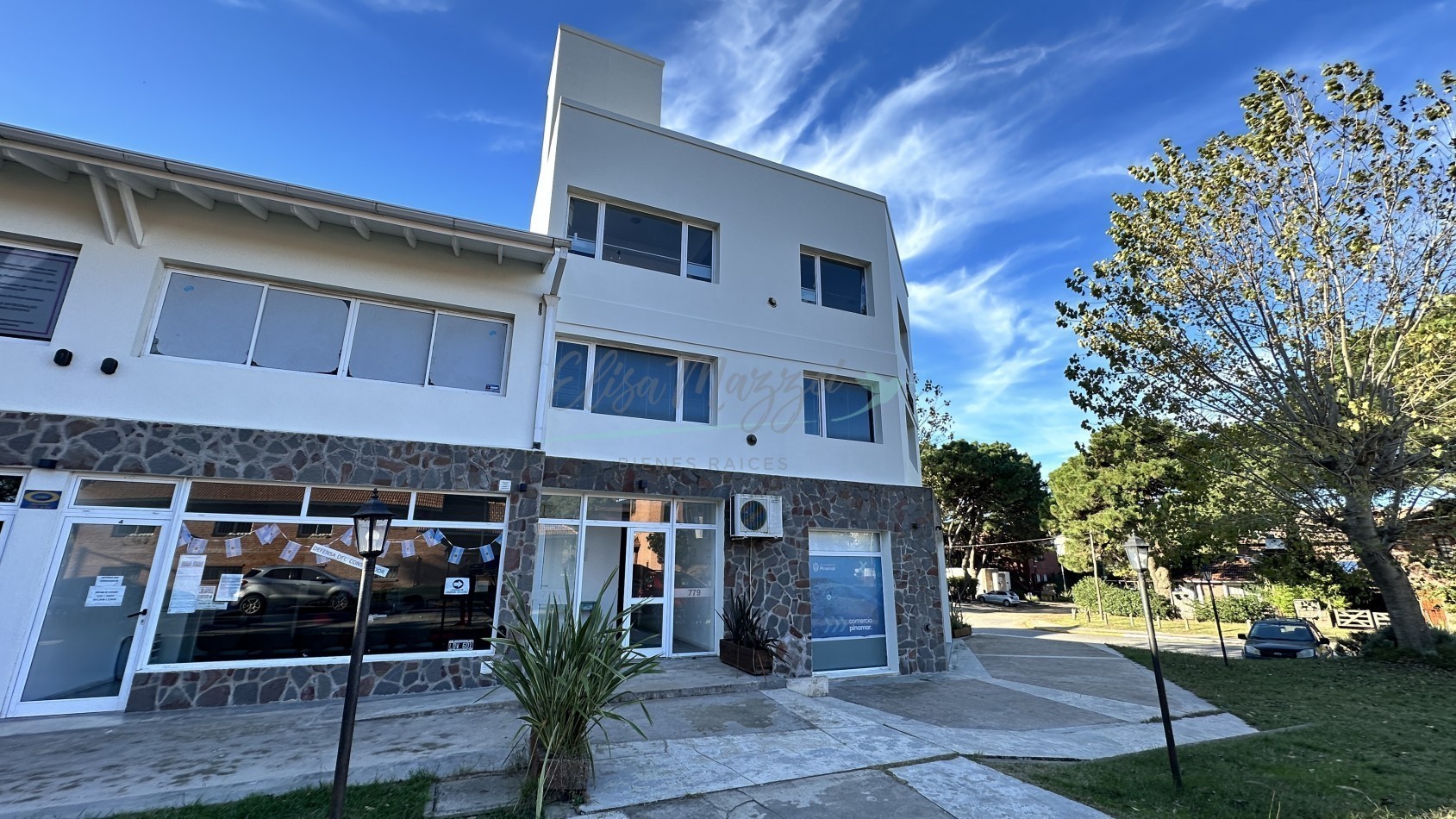 OFICINA EN ALQUILER - PINAMAR CENTRO