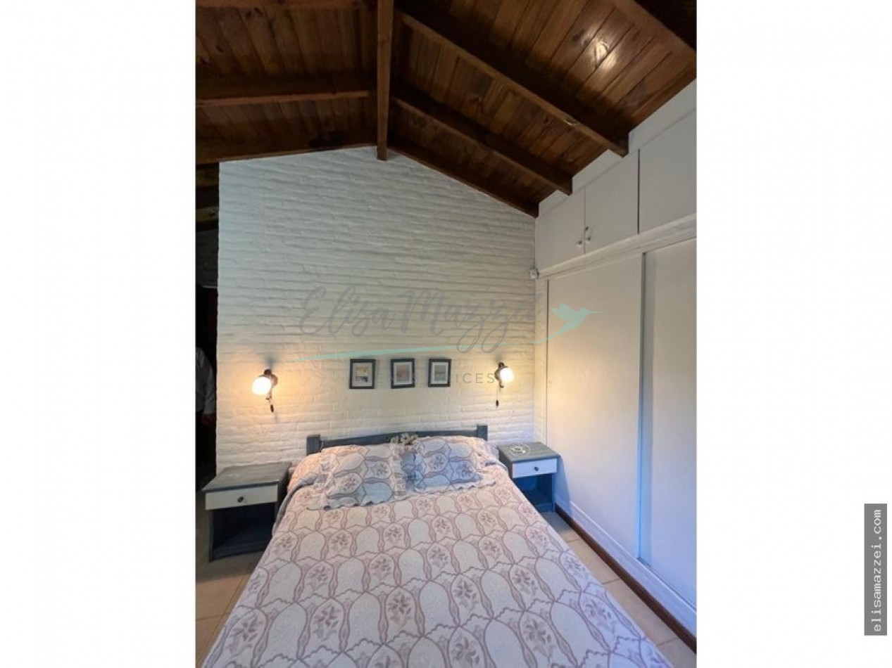 CASA EN VENTA - PINAMAR