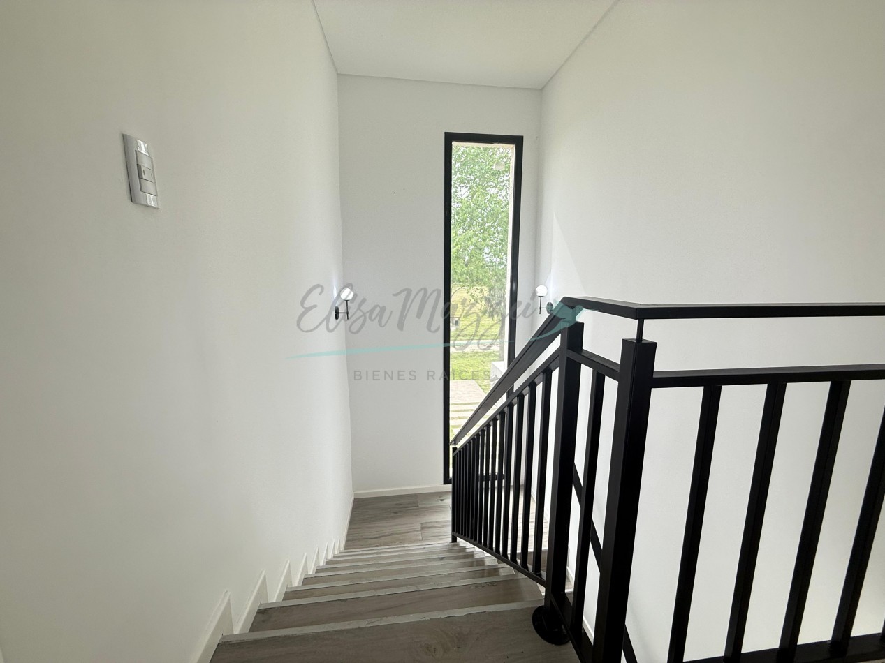 CASA EN VENTA - BARRIO LA VICTORIA - MADARIAGA