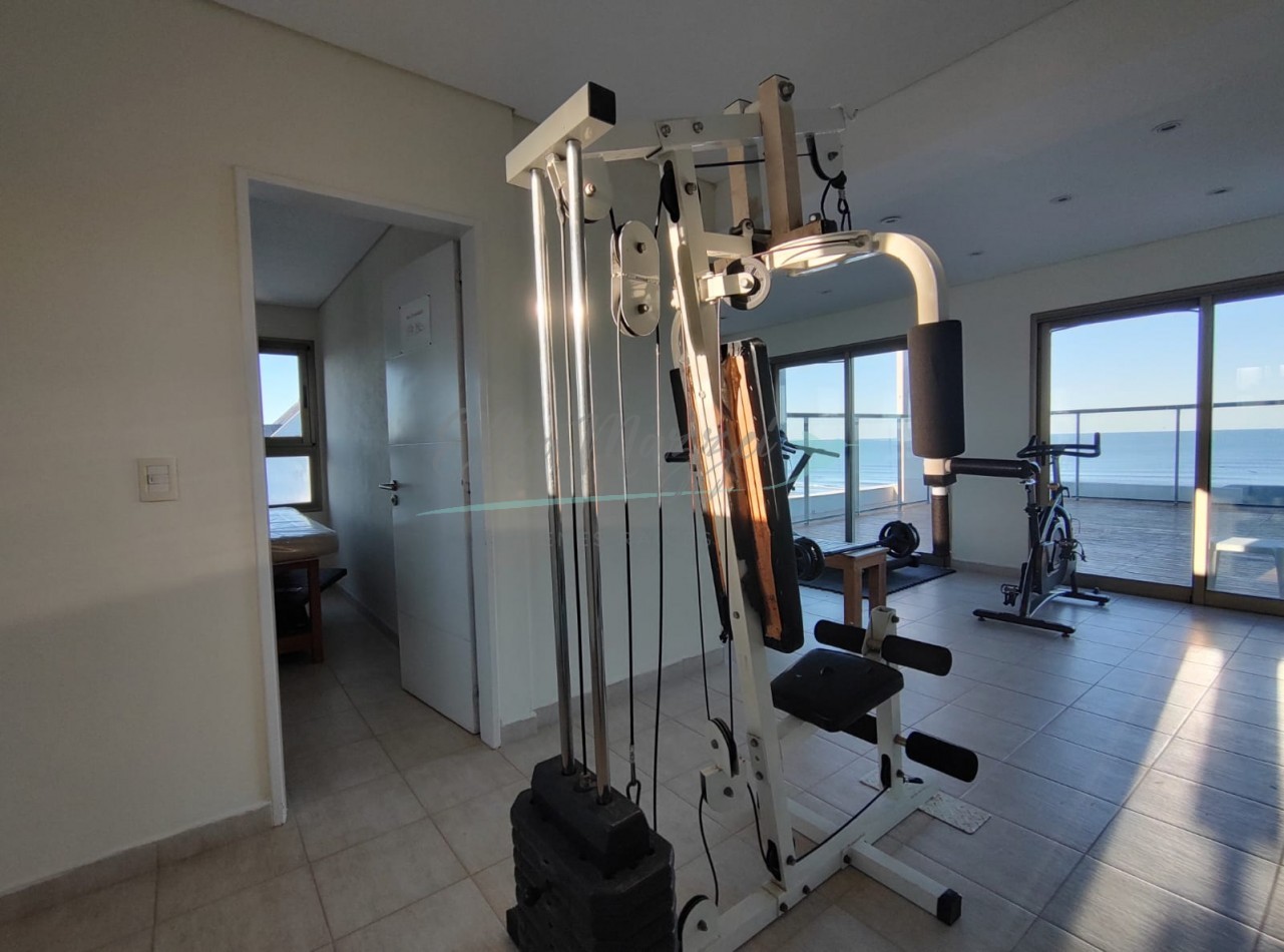 DEPARTAMENTO EN VENTA FRENTE AL MAR - PINAMAR