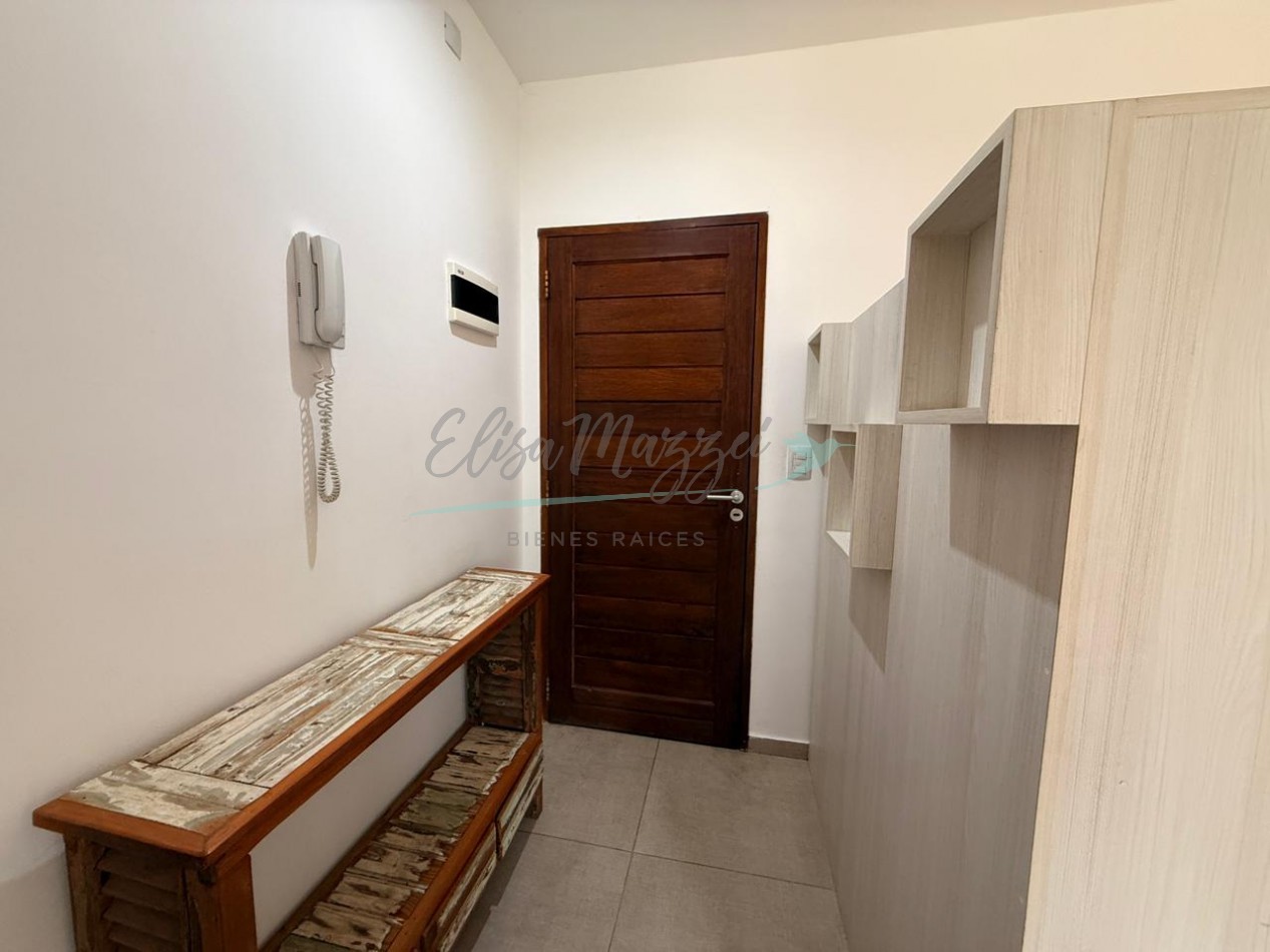 DEPARTAMENTO MONOAMBIENTE EN ALQUILER ANUAL - PINAMAR CENTRO