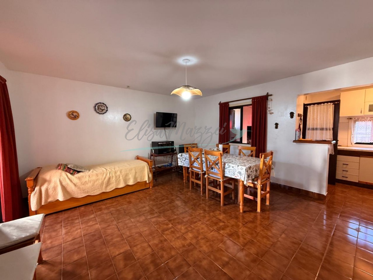 DEPARTAMENTO DOS AMBIENTES EN ALQUILER ANUAL - PINAMAR 
