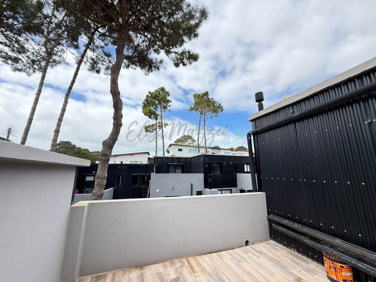 DUPLEX EN VENTA - PINAMAR 