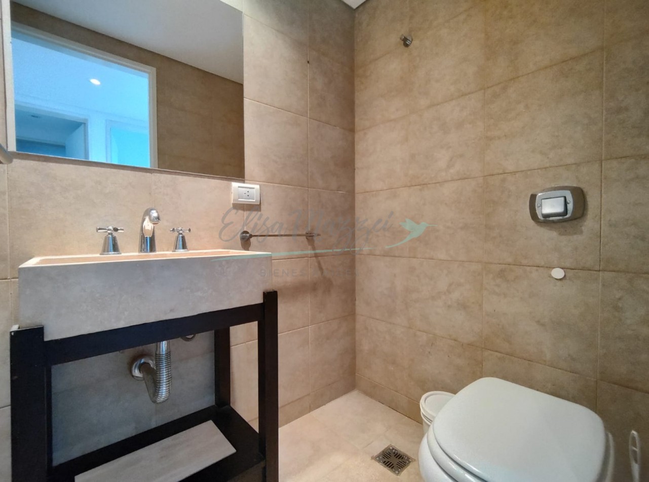 DEPARTAMENTO EN VENTA FRENTE AL MAR - PINAMAR